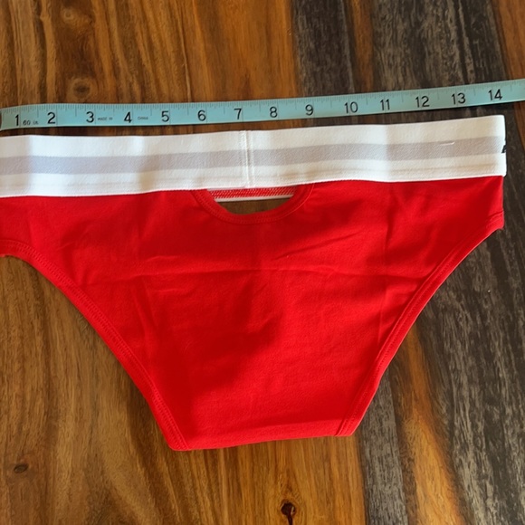 Men’s Sexy Red M-L (28 inches) Brief - Picture 3 of 7